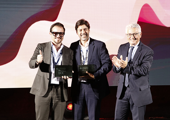 Foto 28o Congreso AECOC de Estrategia Comercial y Marketing|9 y 10 de mayo|Madrid. Las empresas premiadas este año han sido Flax & Kale y Lidl (Mejor acción de desarrollo pymes), Bimbo (Mejor lanzamiento) y Unilever (Mejor acción de desarrollo de categoría).